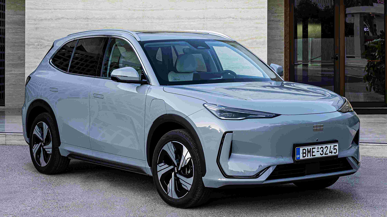 Ελλάδα: Σε νέα, χαμηλότερη τιμή το Geely ΕΧ5